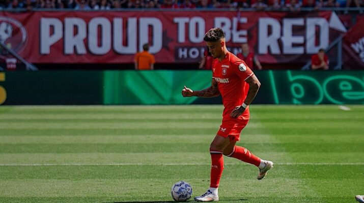 Mees Hilgers Bertahan di FC Twente, Bek Timnas Indonesia Perpanjang Kontrak Semusim
