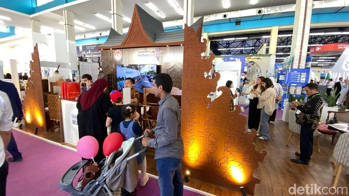 Indonesia Meriahkan SITEV 2026 di Aljazair dengan Replika Rumah Gadang