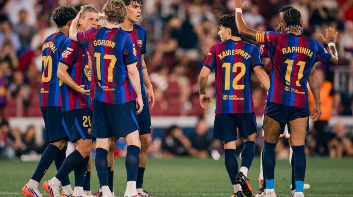 Barcelona Difavoritkan Bungkam Feyenoord di Liga Champions, Lamine Yamal Siap Jadi Ancaman Utama